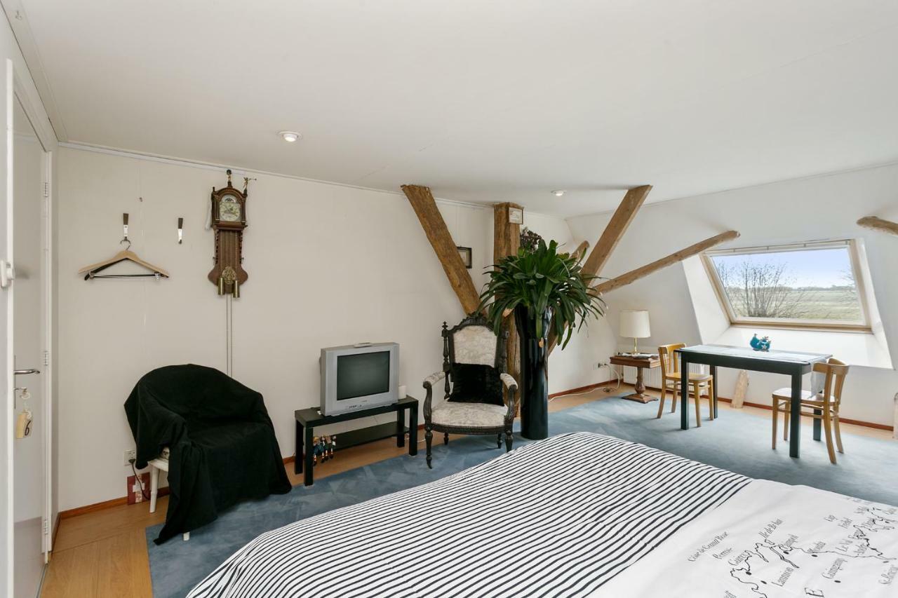 B&B Lauwersstate Paesens Exteriör bild